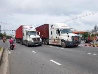 Đà Nẵng: Không thể “đổ lỗi” hàng hóa qua Cảng sụt giảm do cấm xe tải trọng lớn giờ cao điểm