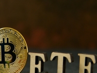  Ngày giao dịch đầu tiên của quỹ ETF Bitcoin 