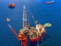 Giá dầu xuất bán giảm 15%, nhưng Petrovietnam vẫn lãi trước thuế 13.600 tỷ đồng